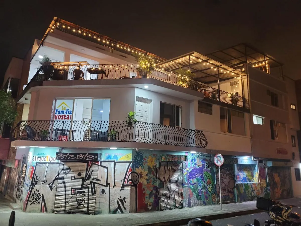 La Familia Hostel - Parque Poblado Medellin 0*,  Colombia