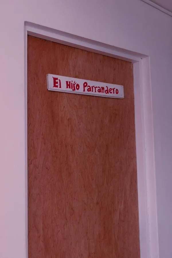 La Familia Hostel - Parque Poblado Medellin
